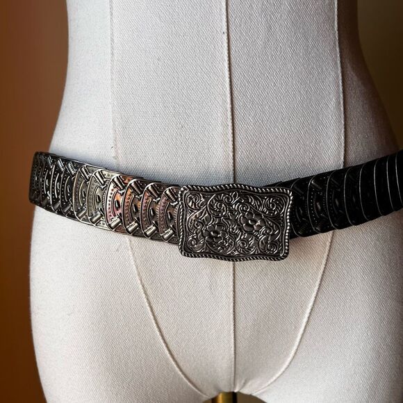Vintage Stretchy Chain Link Concho Belt Silver Floral Embossed Boho Festival - Picture 2 of 7